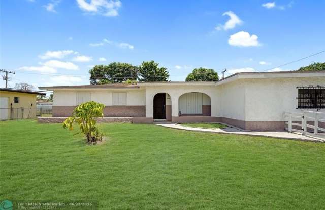 4260 NW 173rd Dr photos photos