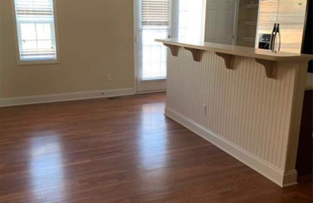 5809 Norfolk Chase Road Gallery 3