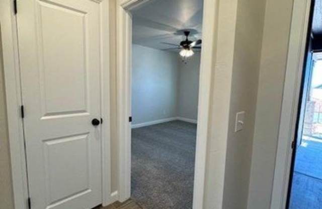 17604 Knox Farm Road Gallery 4