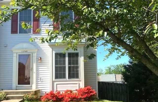 12745 HUNTERBROOK DRIVE Gallery 2