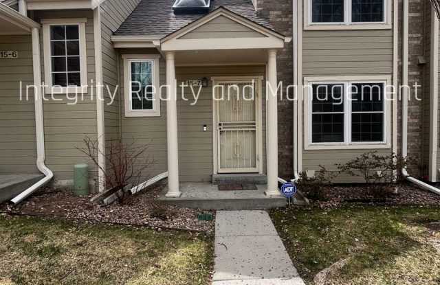 2 Bed/3 Bath, 1510 Sqft - 1818 S Quebec Way Unit B15-7 photos photos