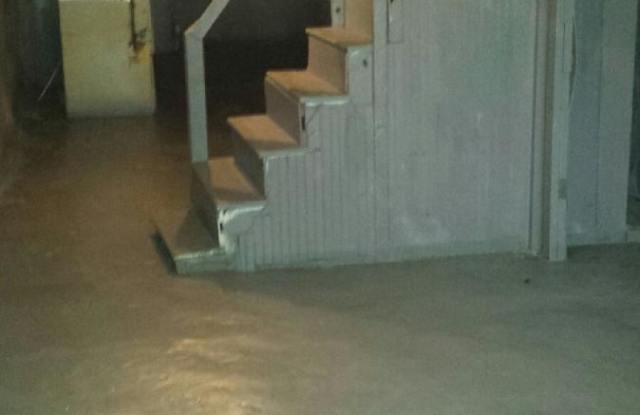 2010 Harlem Ave Gallery 3