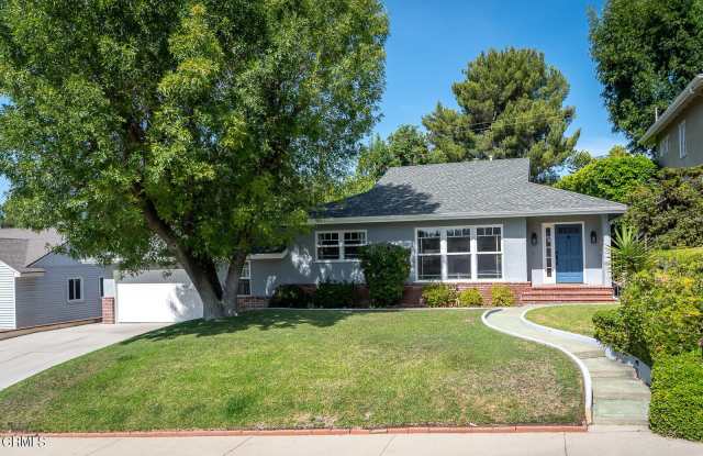 4823 Viro Road - 4823 Viro Road, La Cañada Flintridge, CA 91011
