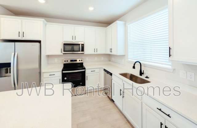 162 Barstow Pl Gallery 2