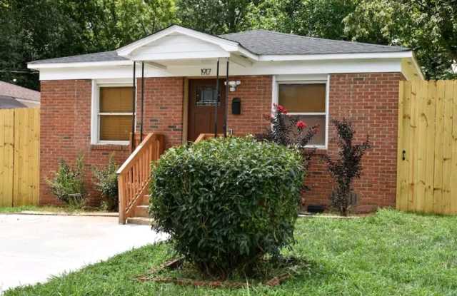 Charming 2BR House in Charlotte photos photos