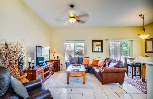 13655 North Gold Cholla Place Gallery 3