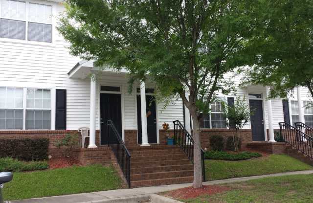 3 Bedroom town home for rent $1450 August 2025 photos photos