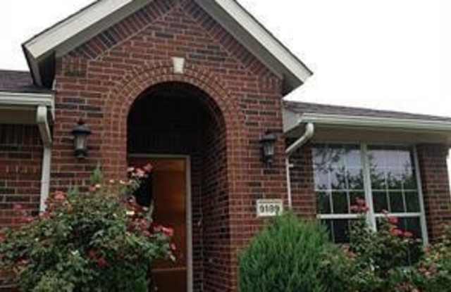 9189 Chivalry Court - 9189 Chivalry Court, Frisco, TX 75033