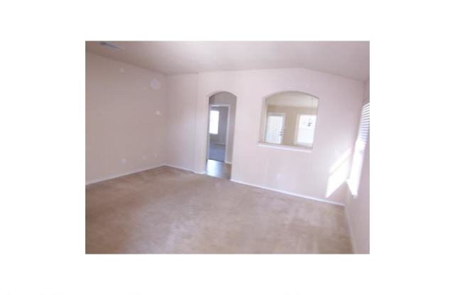 1007 Aiken Drive Gallery 3