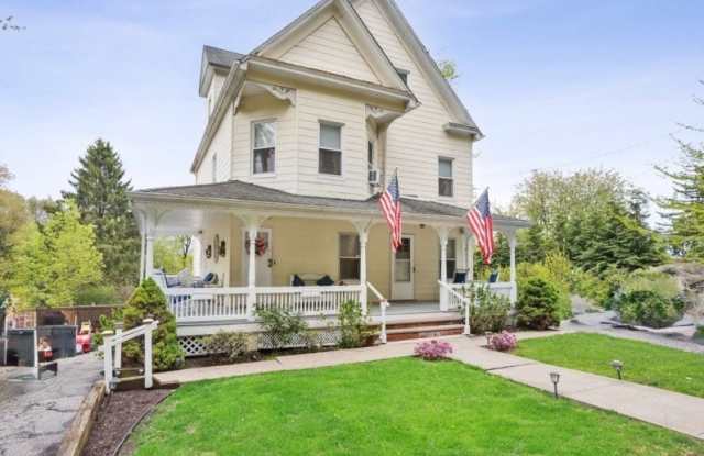 196 Mount Kemble Ave photos photos