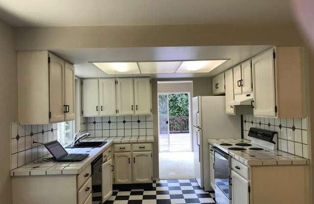 3404 179 Th Avenue North East Gallery 3