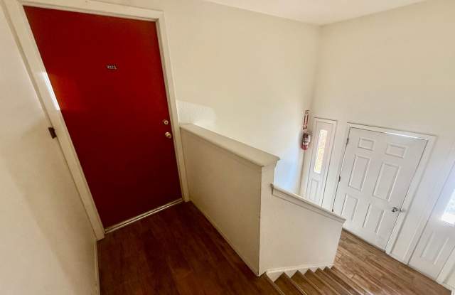 Cozy 2 Bed/1 Bath Apartment in North Loveland! Gallery 4
