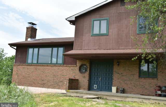 4616 TROUT LAKE ROAD - 4616 Trout Lake Road, Berks County, PA 19529