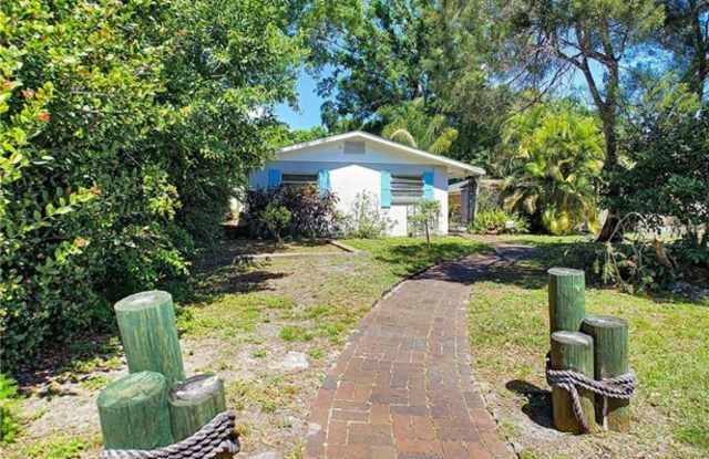 5725 19th Ave S - 5725 19th Avenue South, Gulfport, FL 33707