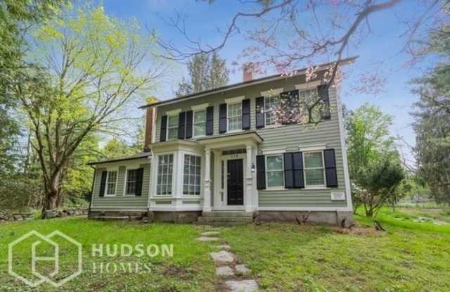 118 Weston Road - 118 Weston Road, Fairfield County, CT 06883