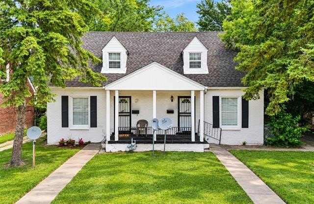 18742 Morang Drive Gallery 1