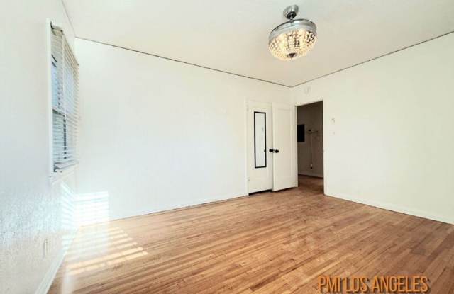 7001 2nd Avenue Gallery 2