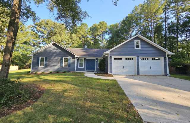 216 Hedgewood Court - 216 Hedgewood Court, Peachtree City, GA 30269