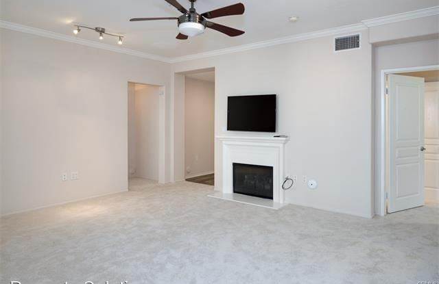 2108 Watermarke Place Gallery 4