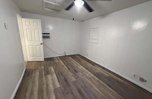 410 W Howry Avenue Gallery 2