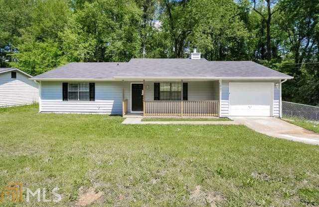 10191 Hamilton - 10191 Hamilton Gln, Irondale, GA 30238