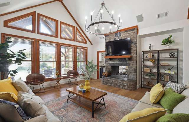 204 Covey Ln photos photos
