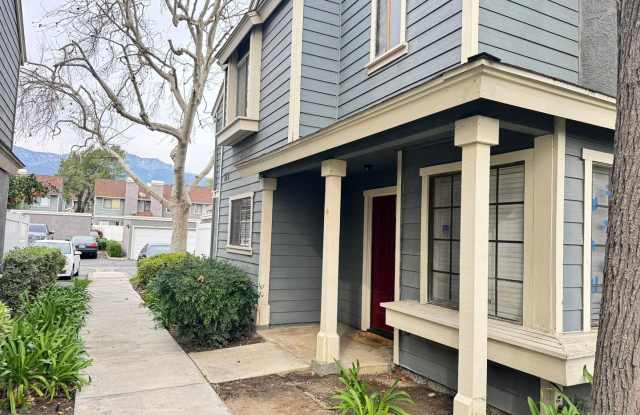 Welcome home to this charming and cozy corner-unit condo in the heart of Rancho Cucamonga! photos photos