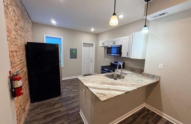 4654 YORK Road unit: 2 photos photos