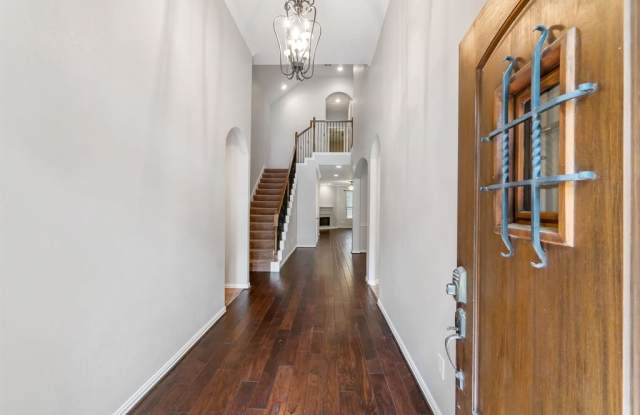 50 N Whistling Swan Place Gallery 3