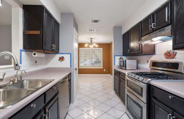 8514 Red Willow Dr, Austin, Texas 78736 Gallery 3