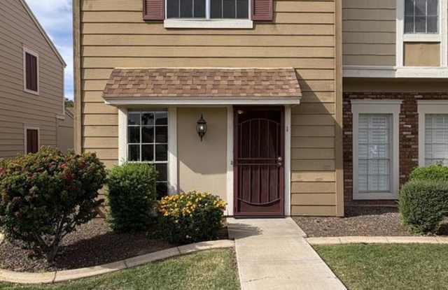 18626 N 33rd Dr Unit 1 - 18626 North 33rd Drive, Phoenix, AZ 85027
