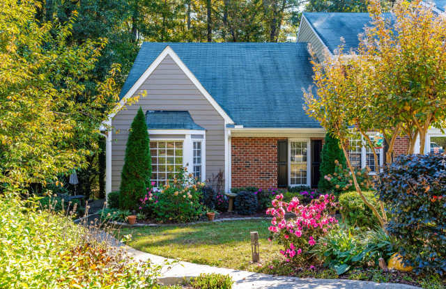 6732 Queen Annes Drive - 1 photos photos