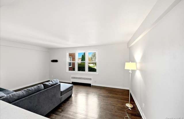 12 Wainwright Avenue photos photos