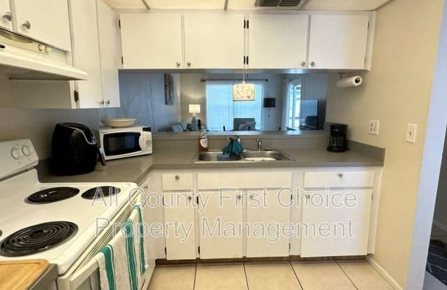 7315 Parkside Villas Dr Gallery 2