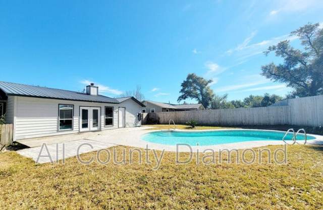215 N Harris Avenue photos photos