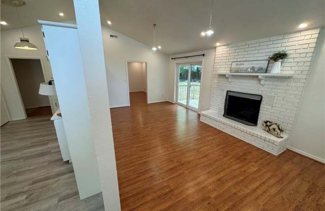 1841 N Seminole Court Gallery 4