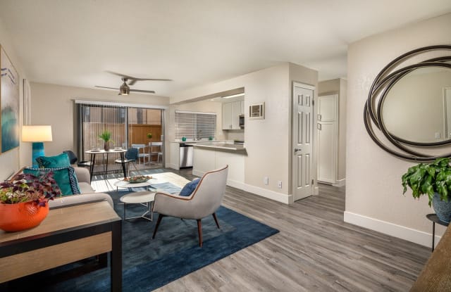 Stone Arbor Apartments Gallery 4