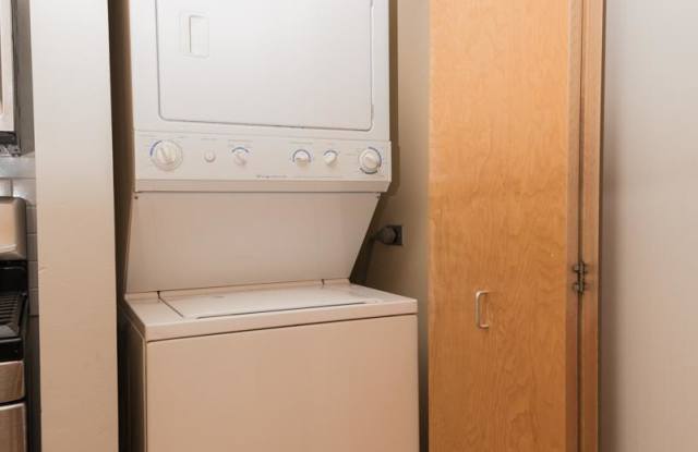 2300 W Wabansia photos photos