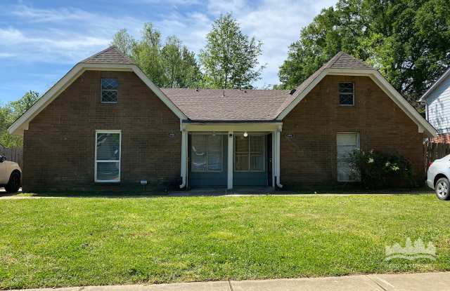 Welcome to 6423 Oak Park Dr! photos photos