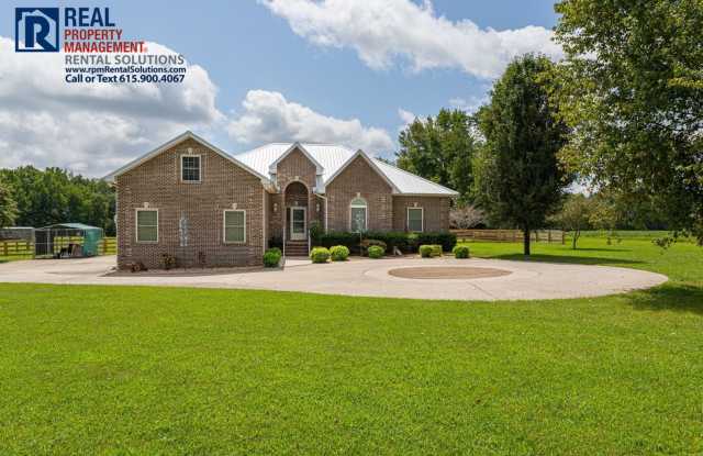 Amazing Horse property in Manchester! Pool, 4 stall barn, and attached garage on 5 acres!!! photos photos