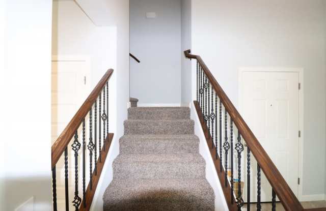 3 bedroom 2. 5 bath photos photos