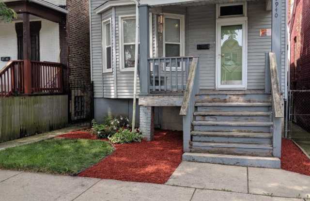 5940 S Marshfield Ave photos photos