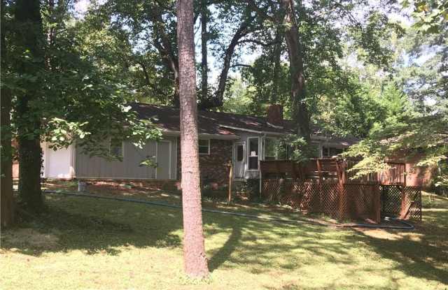 5553 Andrew Drive SW Gallery 4