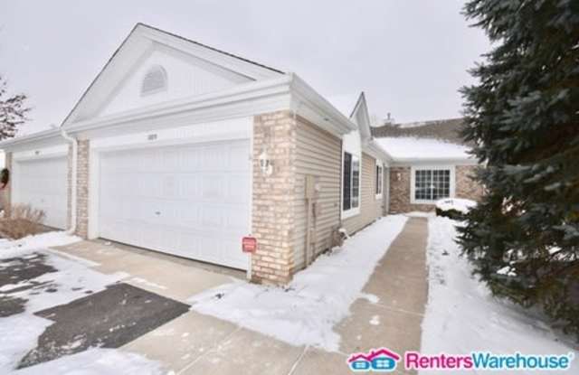 10831 Lexington Drive Gallery 2