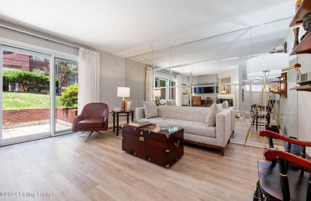 638 S 2nd St unit: 1 photos photos