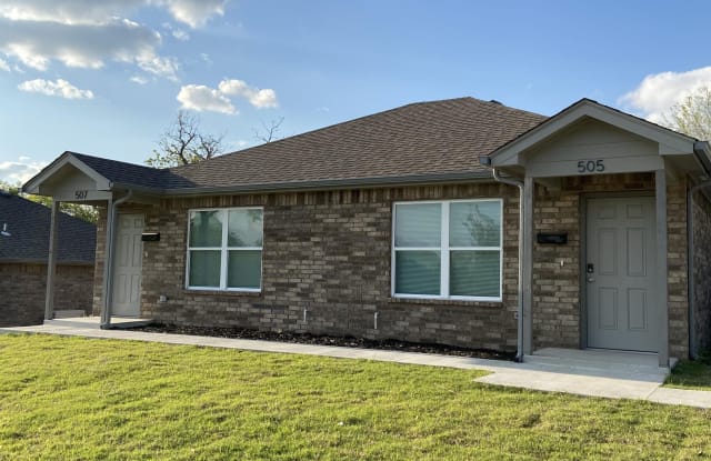 507 West Broadway Street - 507 W Broadway St, Sand Springs, OK 74063