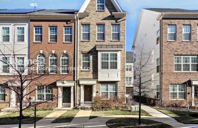 7113 Rowlock Alley photos photos