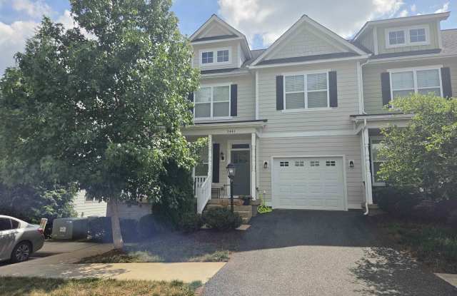 2441 WINTHROP DR Gallery 2