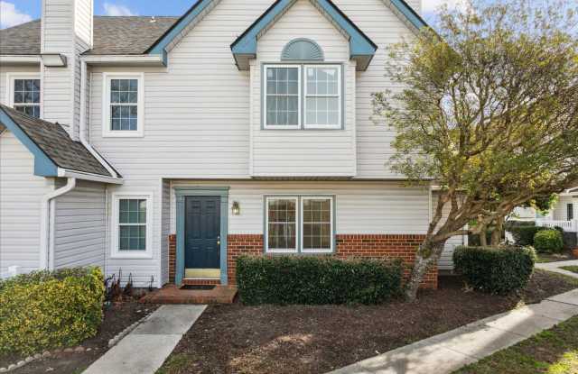 27 F Tamarisk Quay photos photos