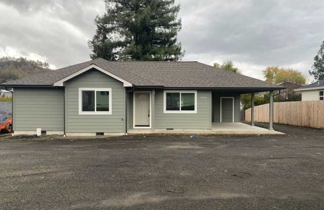 Brand New 2 Bedroom House in Green! photos photos